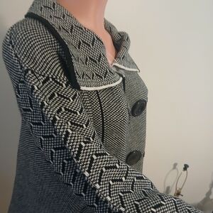 Black and White Houndstooth Coat